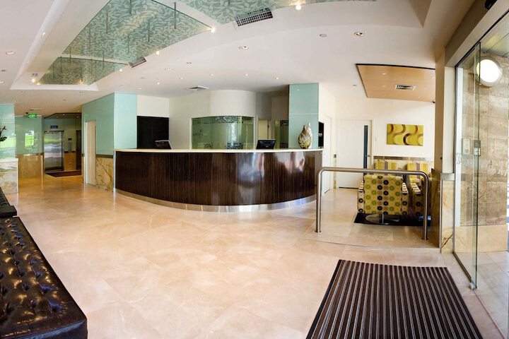 Hotel 3 of 80