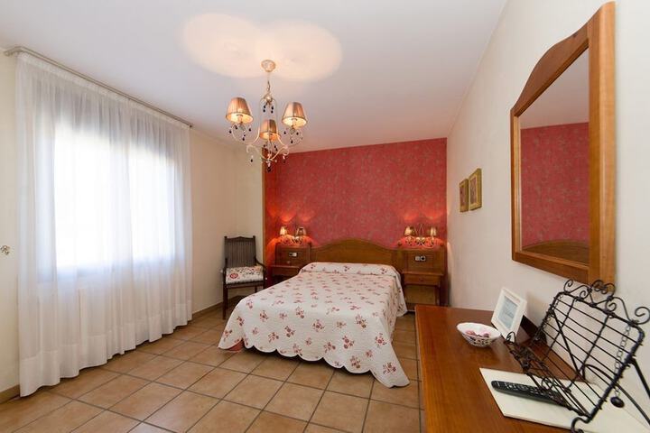 Room 8 of 21