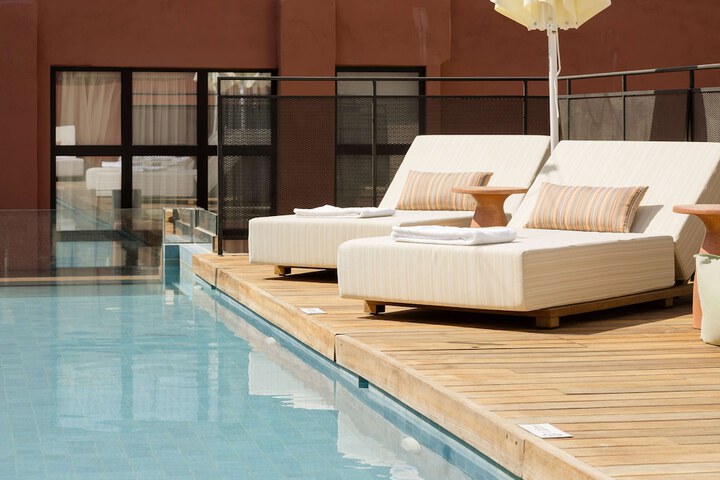 Pool 48 of 63