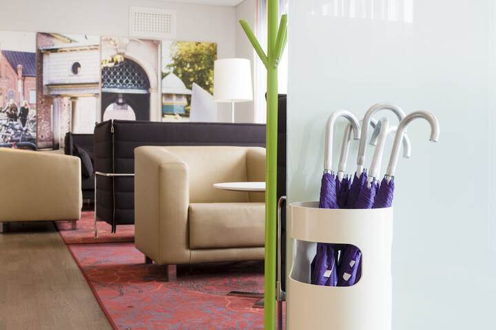 Hotel Lobby