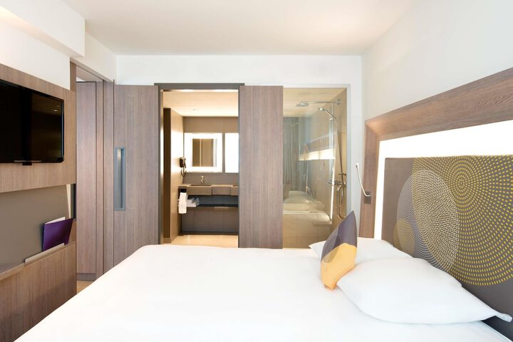 Room 17 of 88