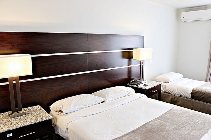 Room 8 of 59