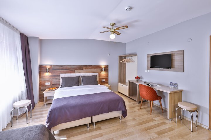Room 40 of 125