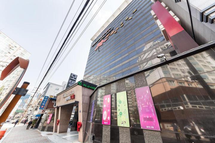 Dongsuwon (Ingyedong) Gallery