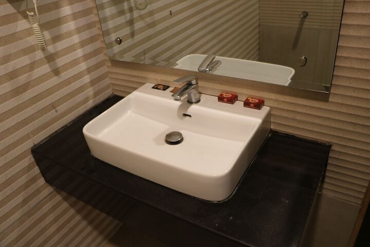 Room 41 of 55