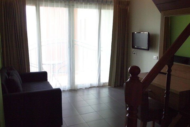 Room 16 of 31