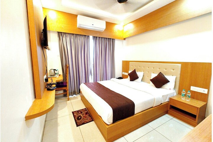 Room 21 of 27