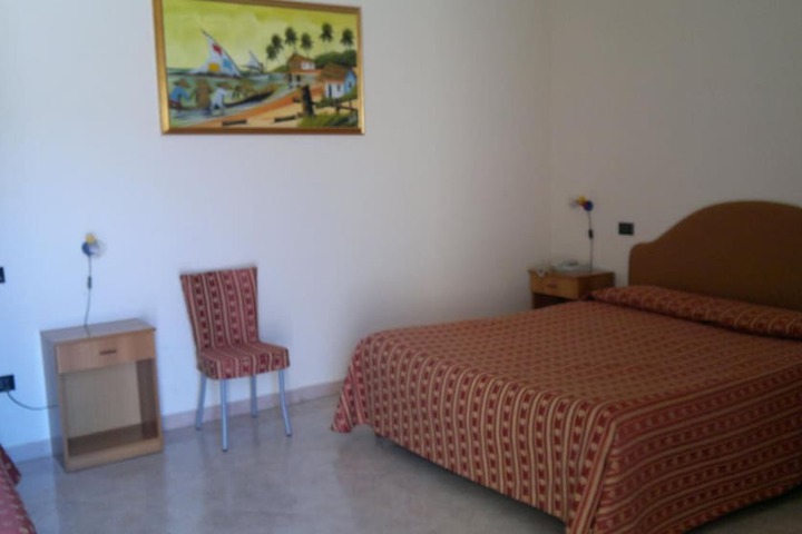 Room 18 of 47