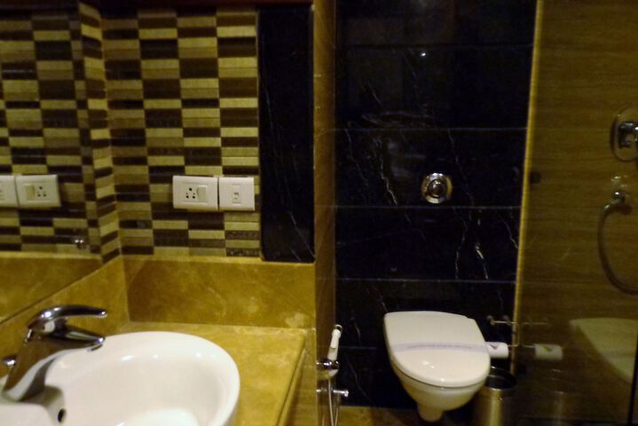 Clean Restrooms