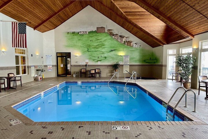 Pool 11 of 13