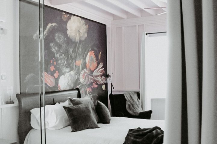 Room 66 of 230