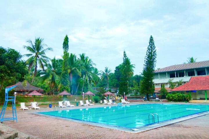 Wira Carita Hotel