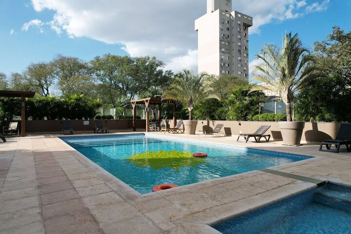 Pool 67 of 126