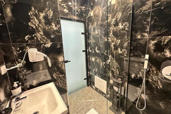 Room 55 of 65