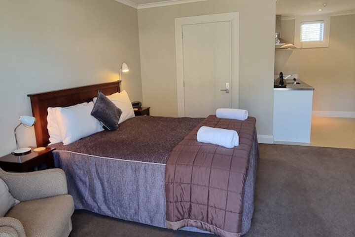 Room 20 of 77