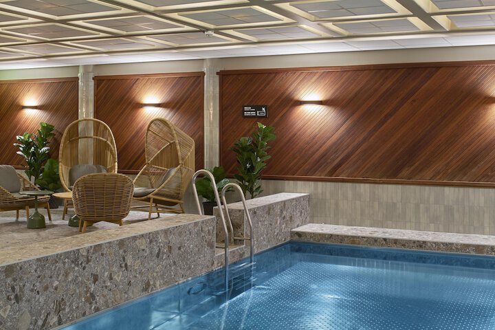 Pool 34 of 64