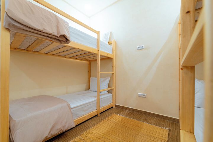 Room 30 of 79