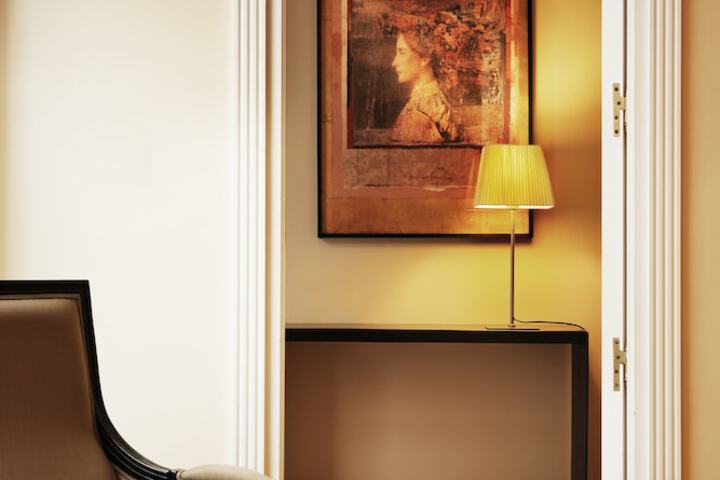 Hotel 2 of 42