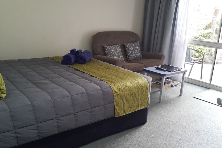 Room 3 of 68