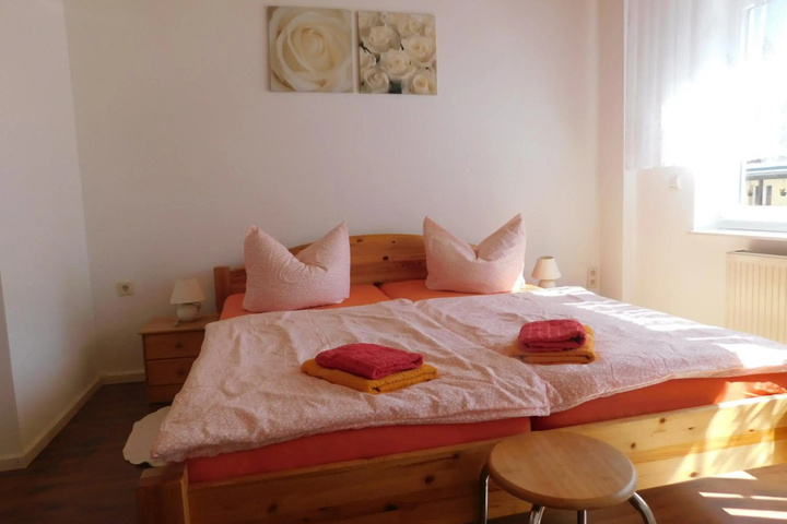 Room 3 of 15