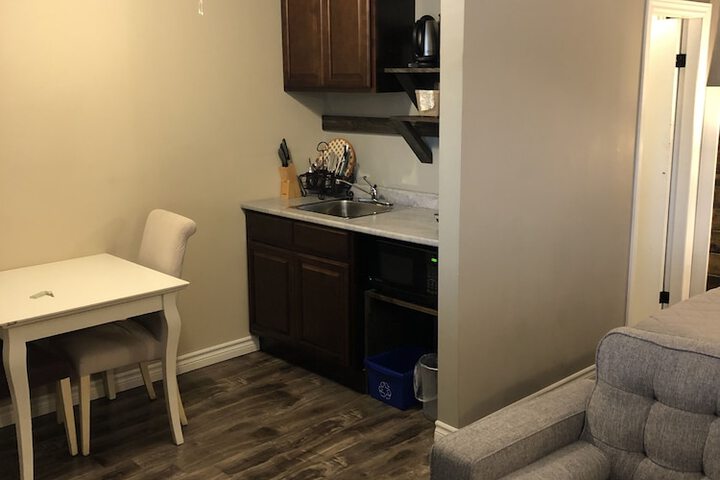 Room 40 of 73