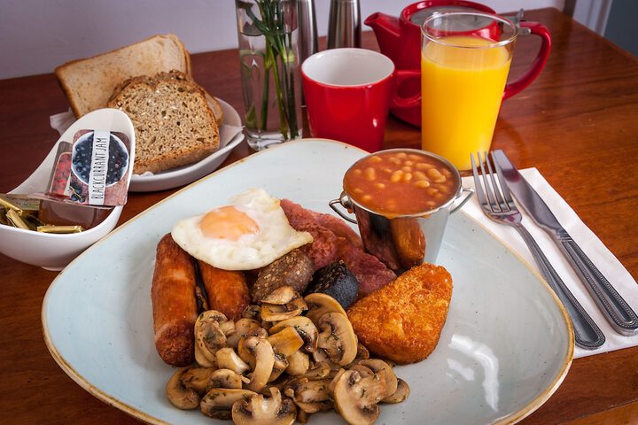 Breakfast/Coffee Service 19 of 28