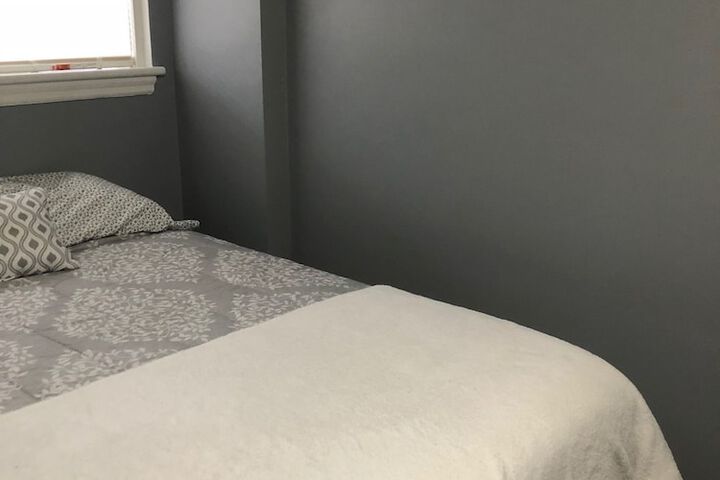 Room 3 of 22