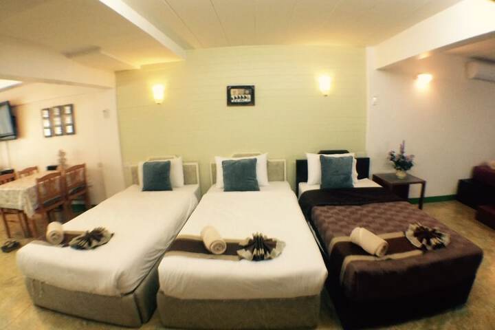 Room 15 of 18