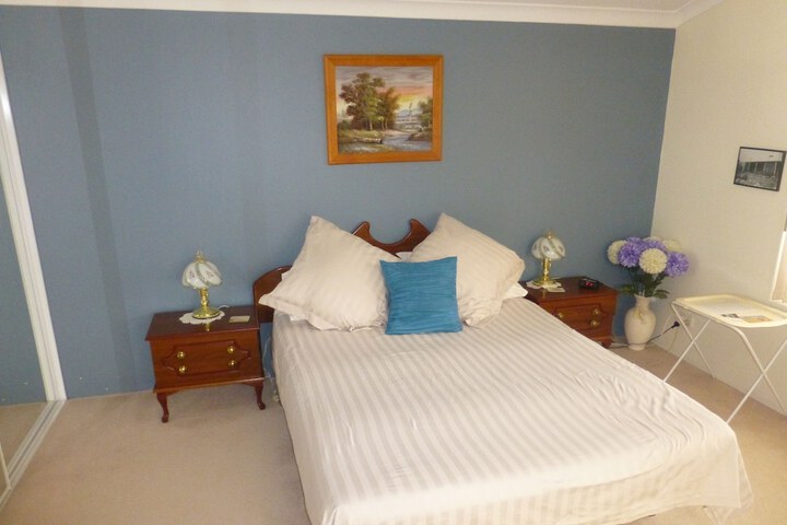 Room 3 of 24