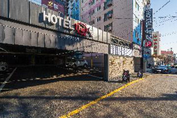 Hotel 5 of 14