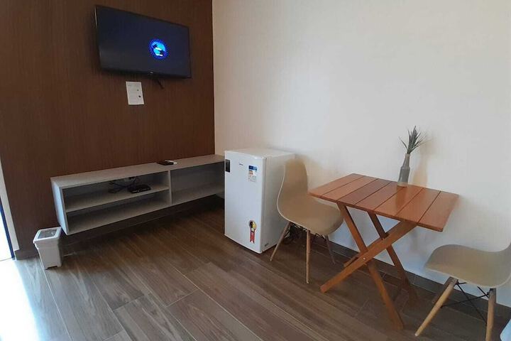 Room 8 of 51