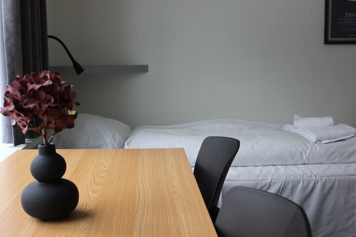 Room 17 of 66