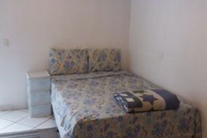 Room 32 of 54