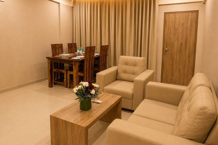 Room 18 of 32