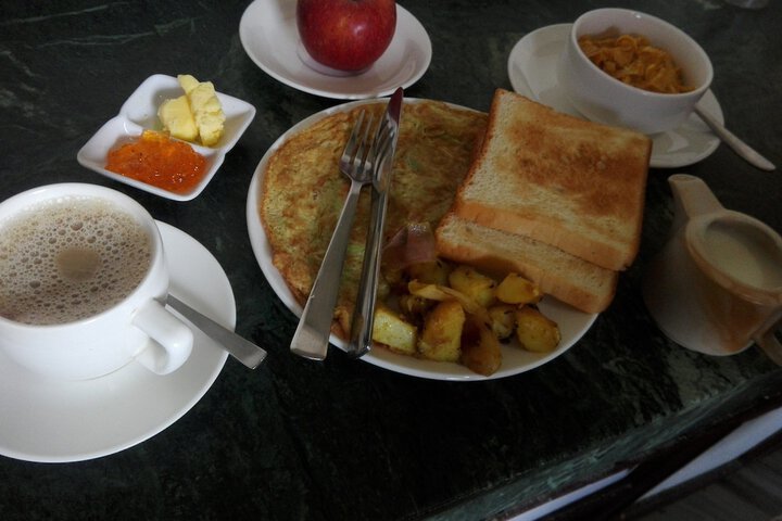 Breakfast/Coffee Service 12 of 22