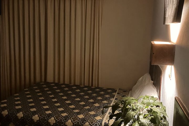 Room 26 of 41