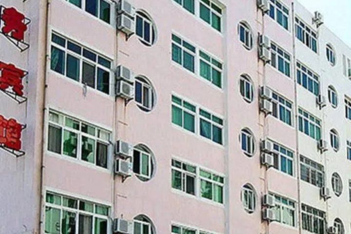 Hotel 5 of 7