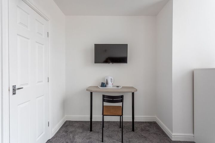 Room 21 of 53