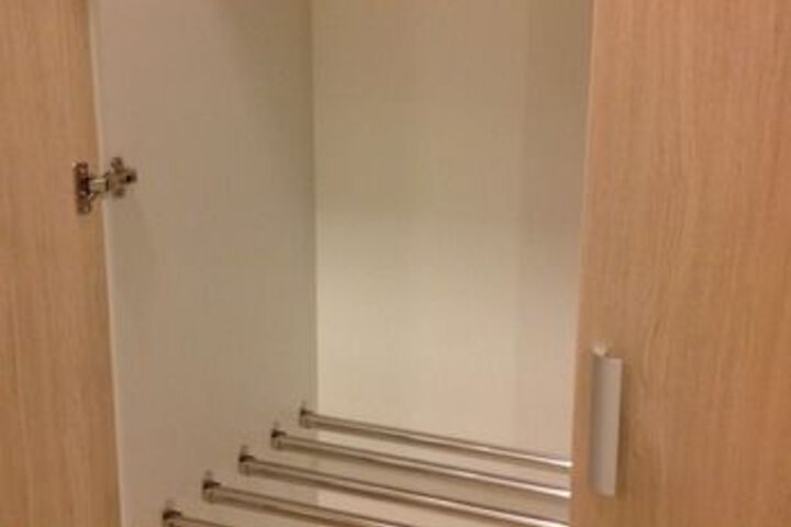 Room 18 of 28