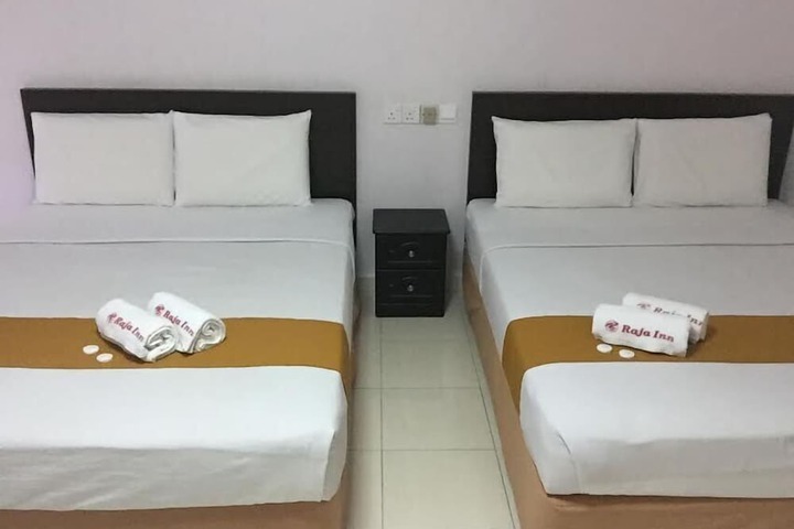 Room 13 of 48
