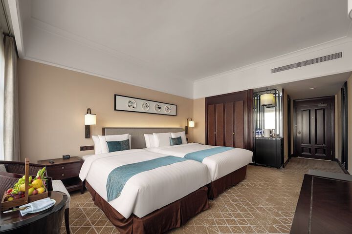 Room 21 of 156