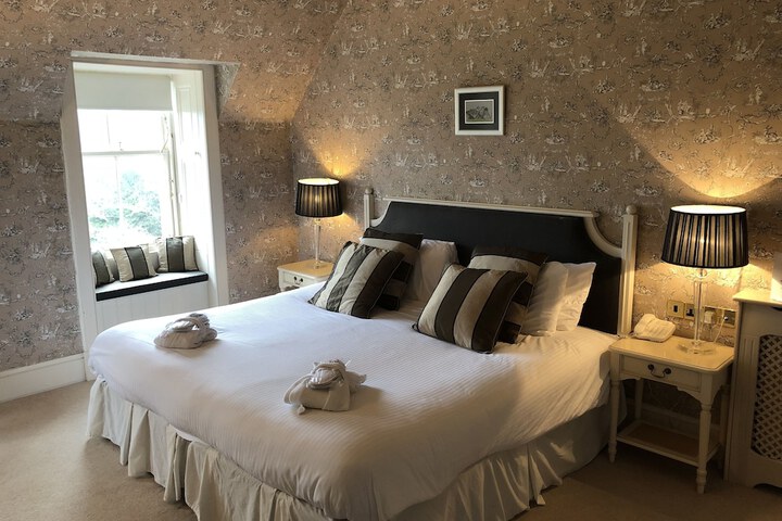 Room 13 of 68