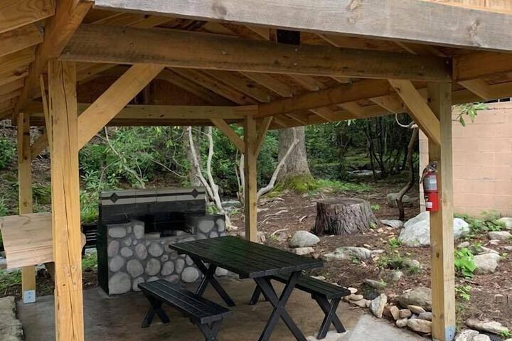 Property Grounds 34 of 42