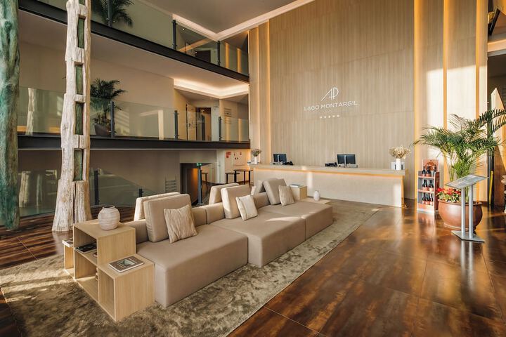 Lobby Entry