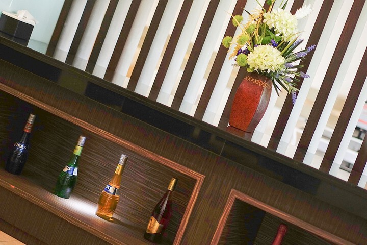 Dining Photos