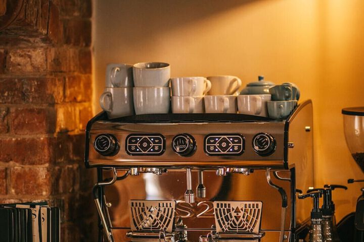 Breakfast/Coffee Service 18 of 25