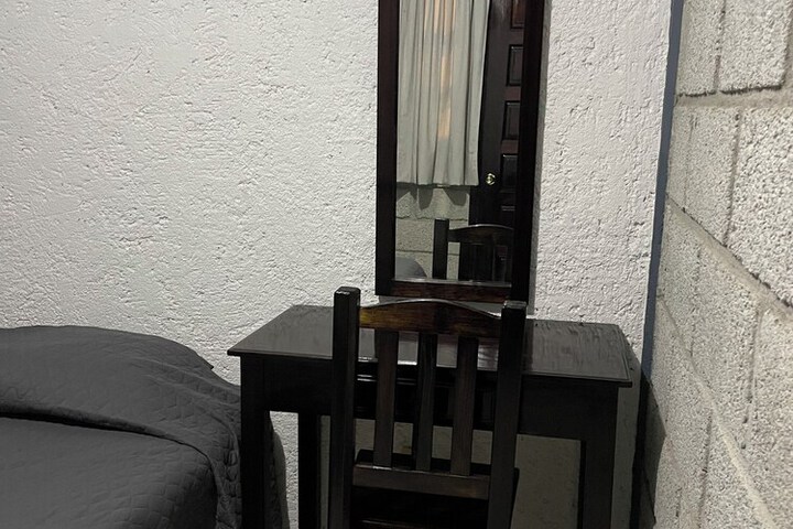 Room 8 of 46