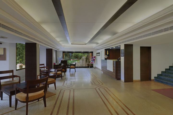 Hotel 2 of 75