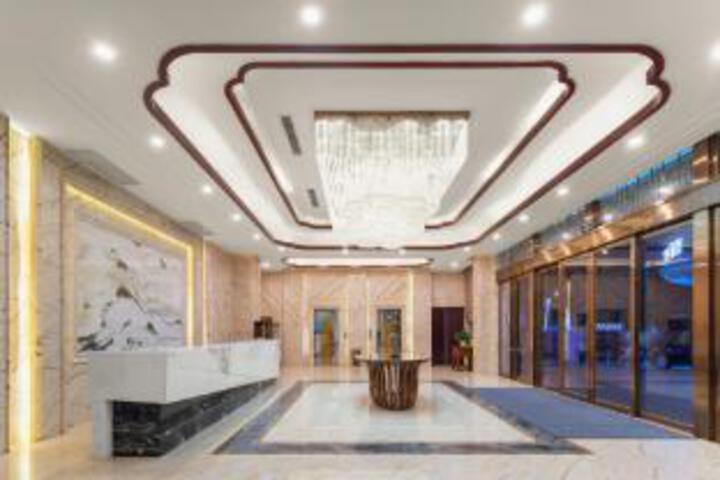Xinyi Hotel
