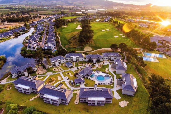 Pearl Valley Hotel
